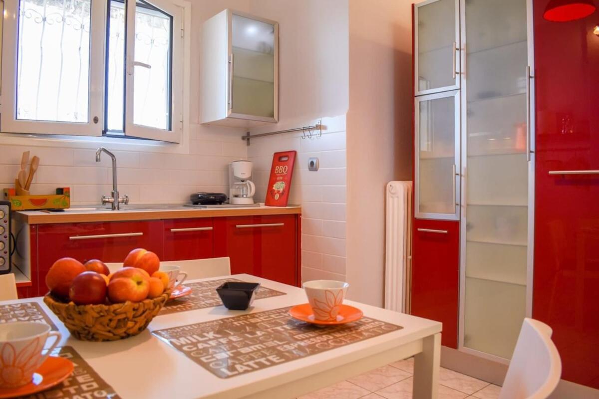 Cozy Flat On The Main Square, 10Min To The Sea Villa Kalamata Dış mekan fotoğraf