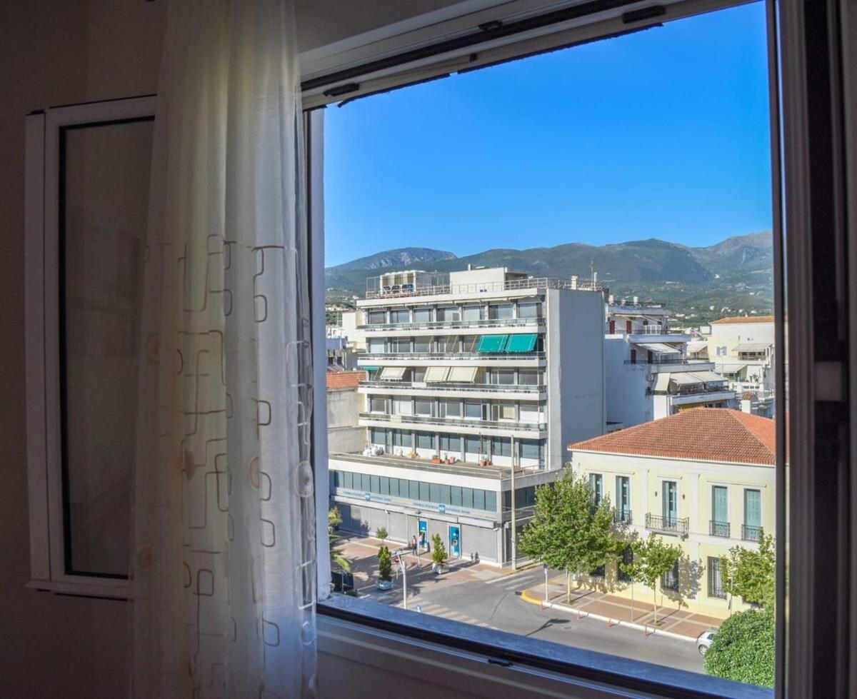 Cozy Flat On The Main Square, 10Min To The Sea Villa Kalamata Dış mekan fotoğraf